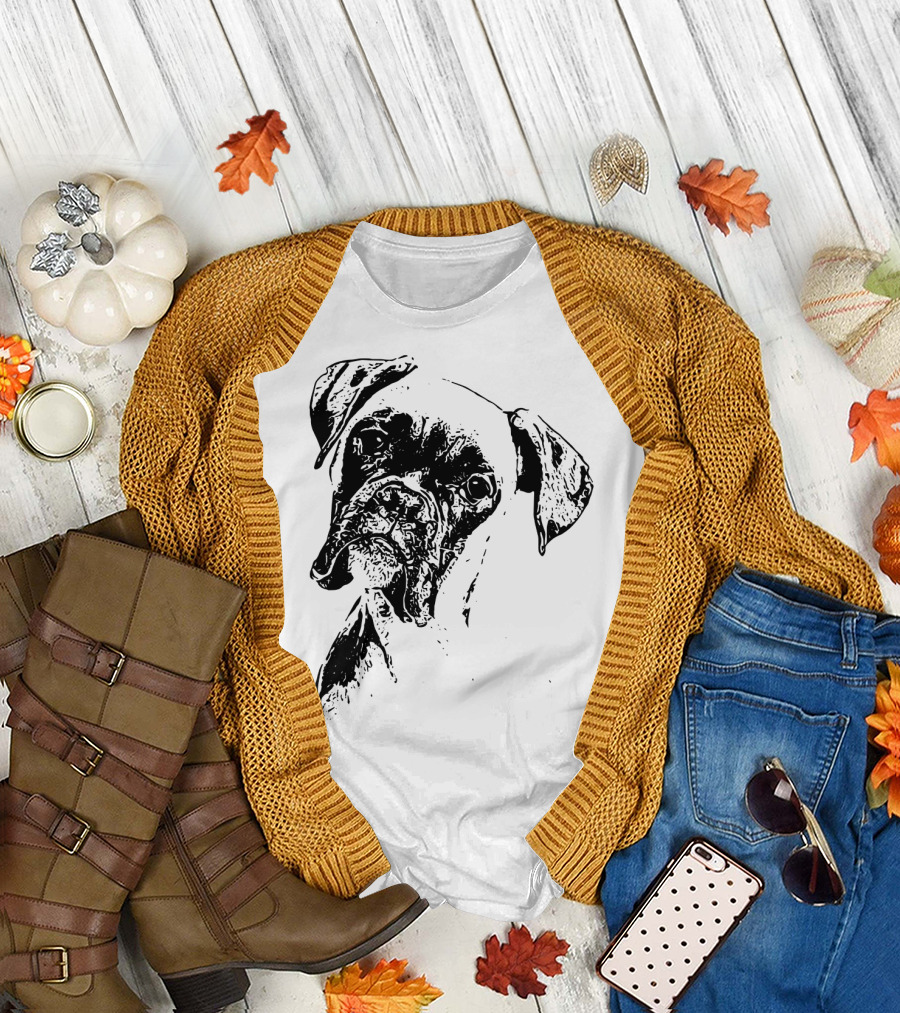 BOXER DOG FACE FOR DOG LOVERS T-Shirt