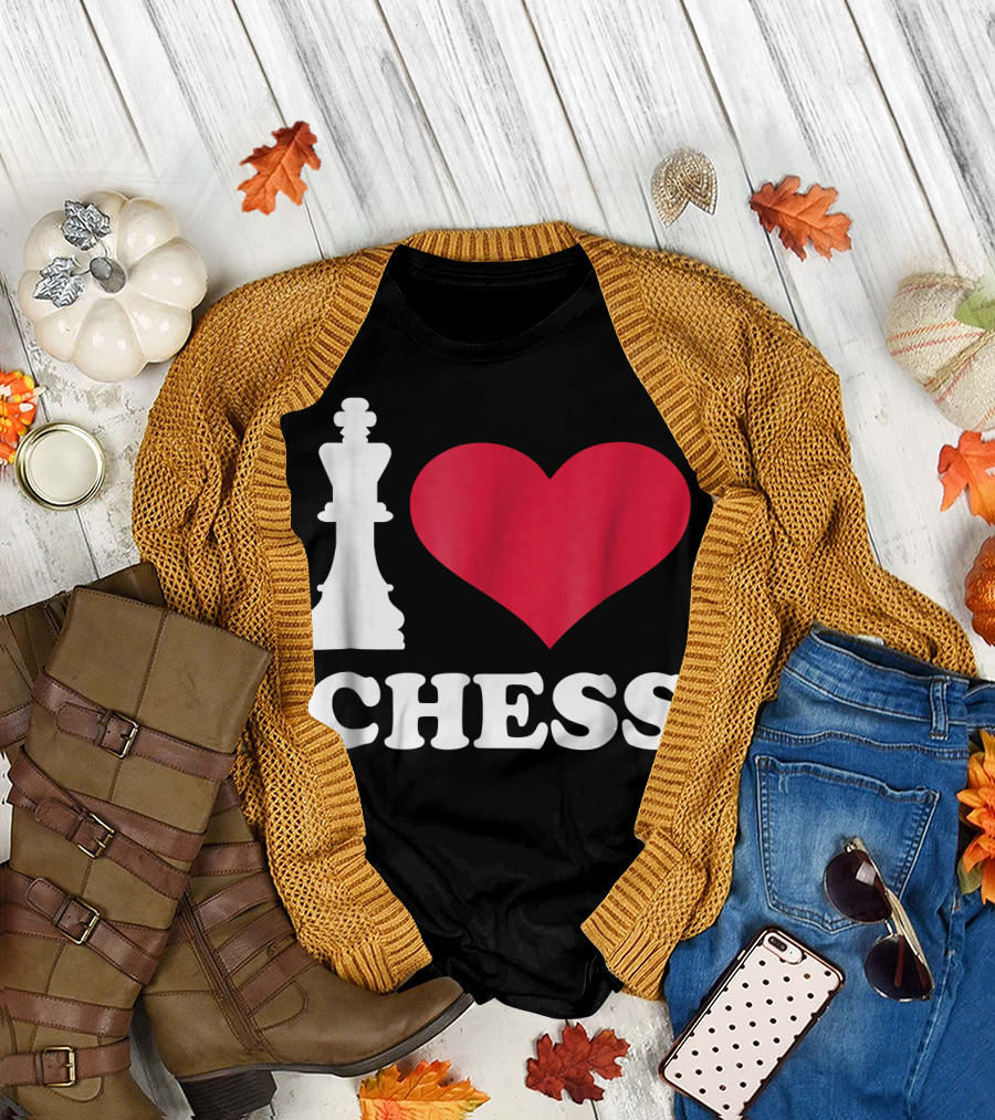 I Heart Chess King Piece Red Love T-Shirt