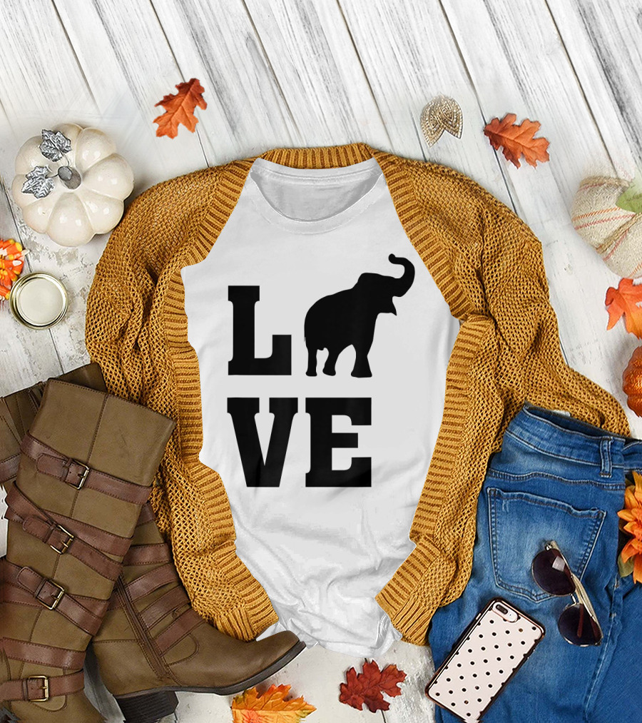 I Love Elephants Animal Elephant Lover Love Elephant T-Shirt
