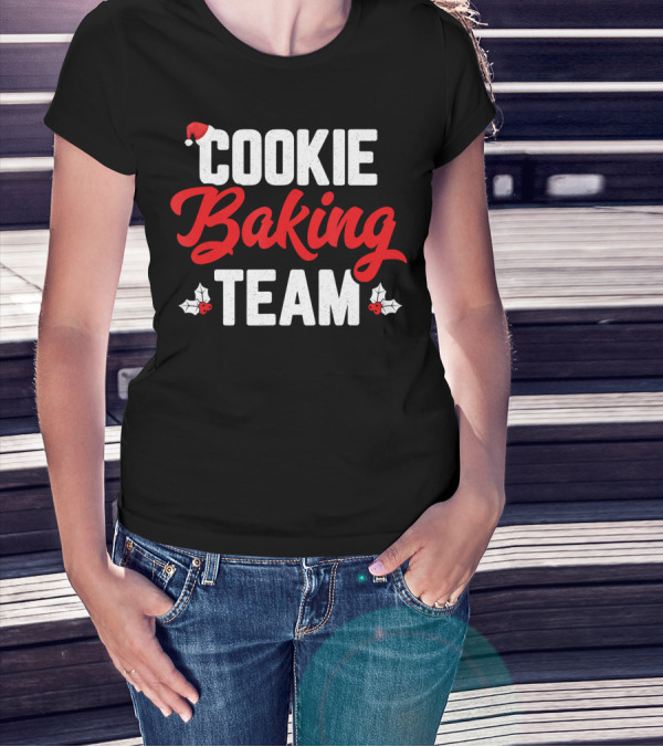 Cookie Baking Team Santa Hat Holly Christmas T-Shirt