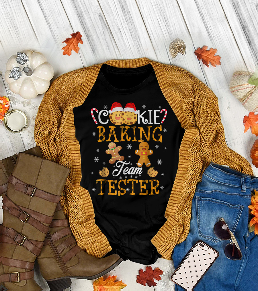 Cookie Baking Team Tester Gingerbread Characters Christmas T-Shirt