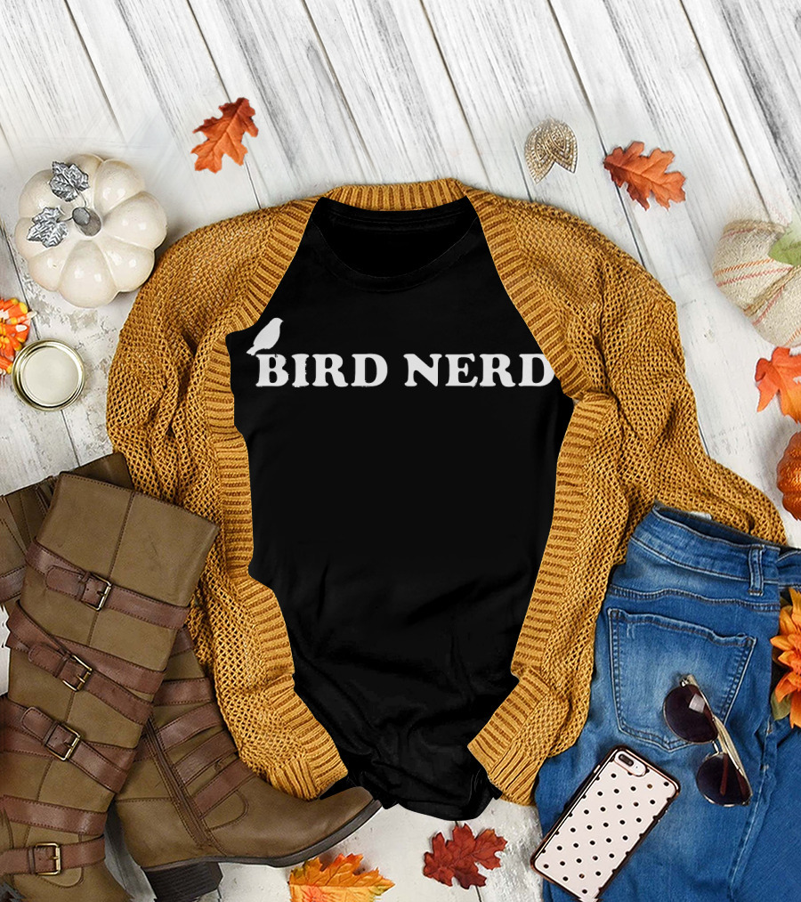 BIRD NERD Funny Bird Lover Enthusiast T-Shirt