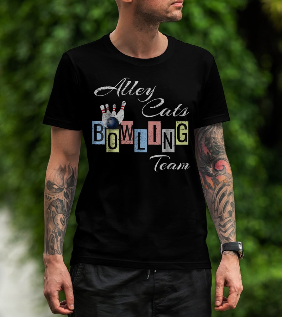 Alley Cats Bowling Team Funny Bow T-Shirt