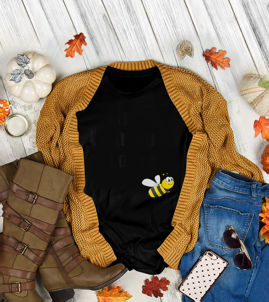 Great Grandma to Bee Pregnancy Announcement T-Shirt