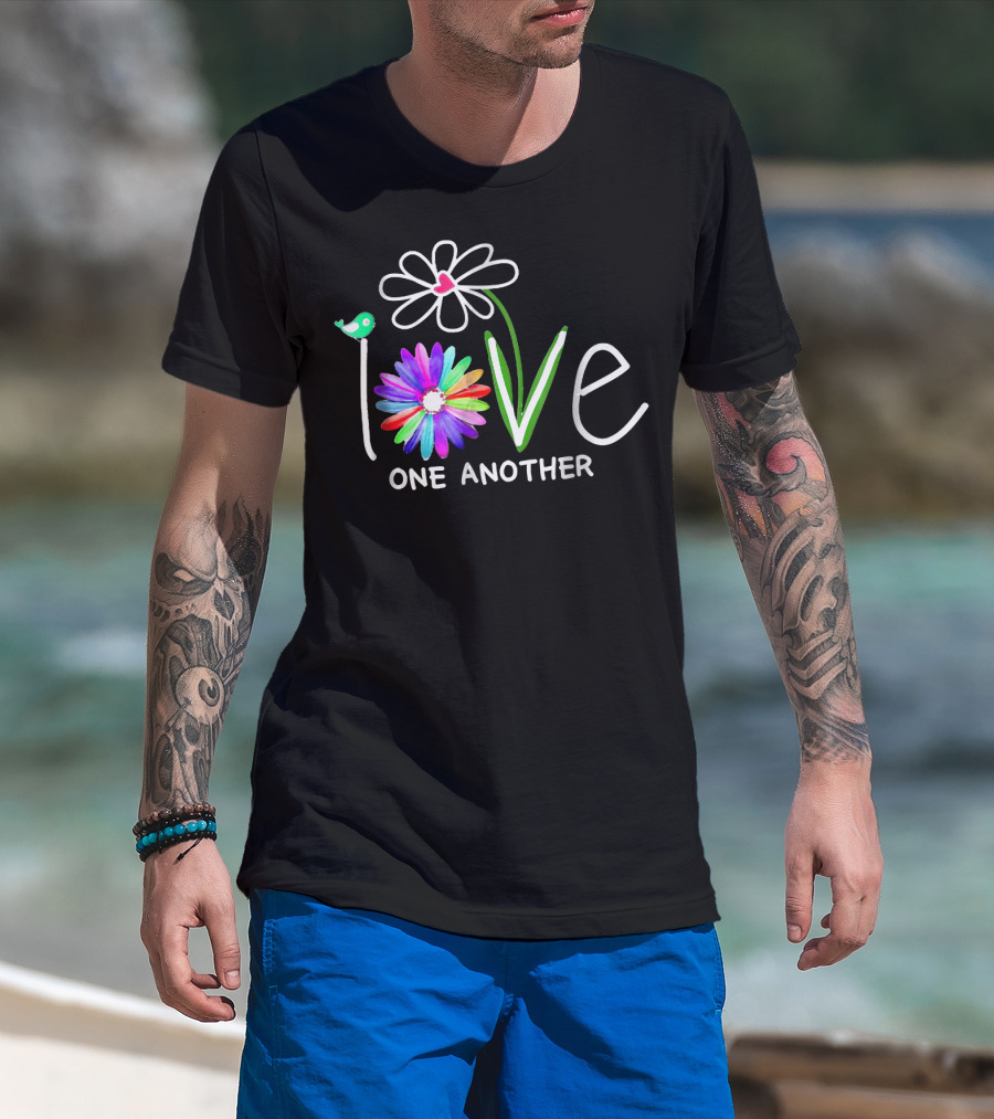 Hippie Daisy Flower Bird Love One Another Colorful Peaceful Message T-Shirt