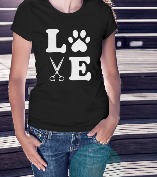 LOVE Dog Grooming With Scissors And Paw Prints T-Shirt