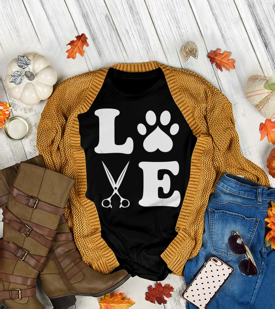 LOVE Dog Grooming with Scissors and Paw Prints T-Shirt