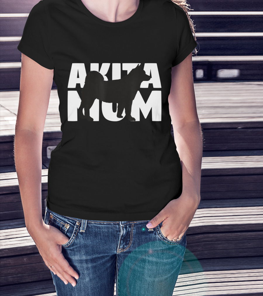 Akita Mom Akita Dog T-Shirt