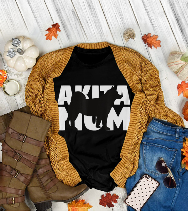 Akita Mom Akita Dog T-Shirt