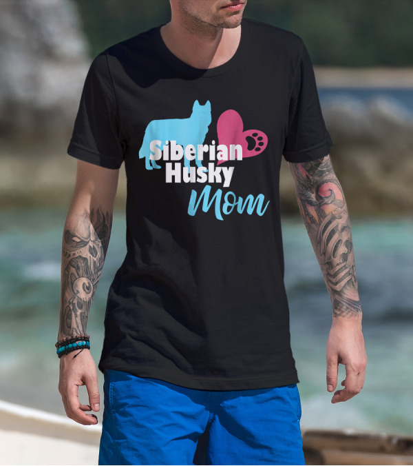 Siberian Husky Mom Love Paw Prints T-Shirt