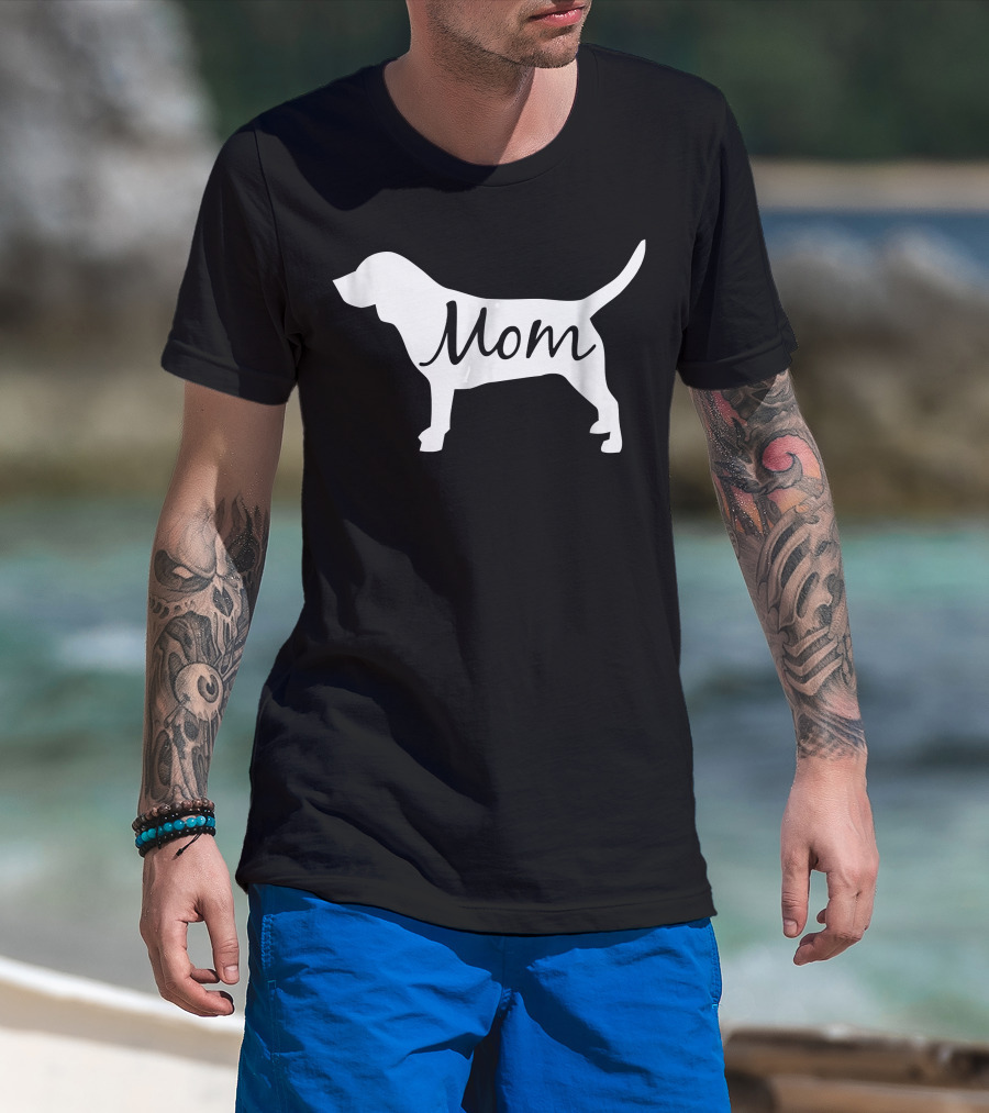 Beagle Silhouette Mom T-Shirt