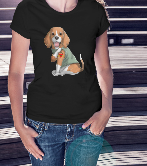Beagle I Love Mom Tattoo On Dog's Arm T-Shirt