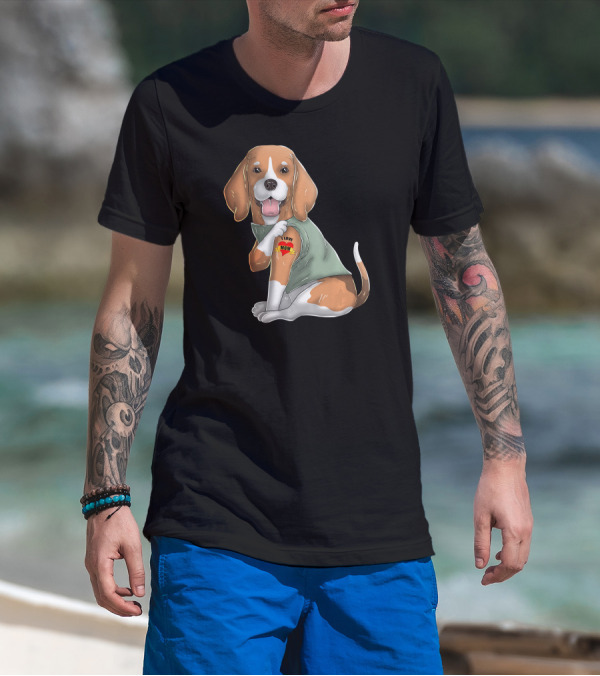 Beagle I Love Mom Tattoo On Dog's Arm T-Shirt