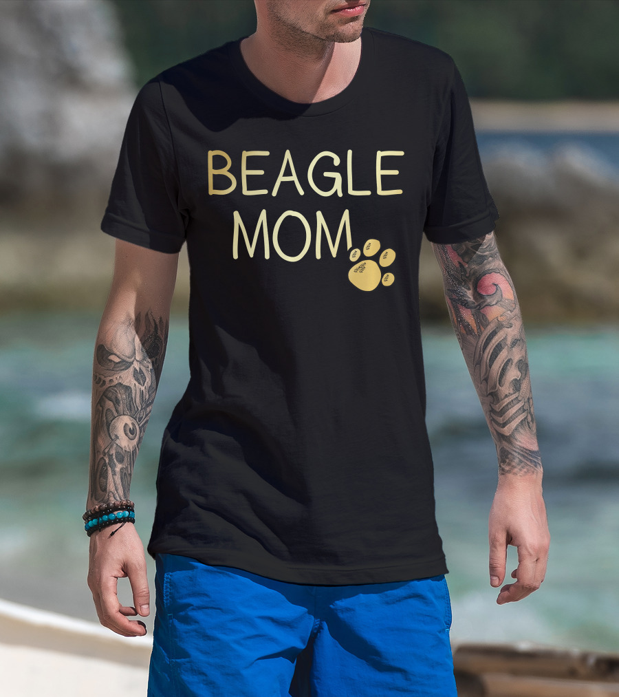 Beagle Mom Paw Print Dog Lover Mama Owner Cut T-Shirt
