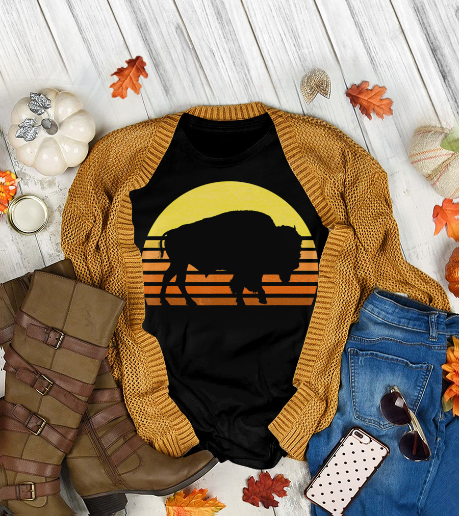 Native American Bison Buffalo Bull Western Sunset T-Shirt