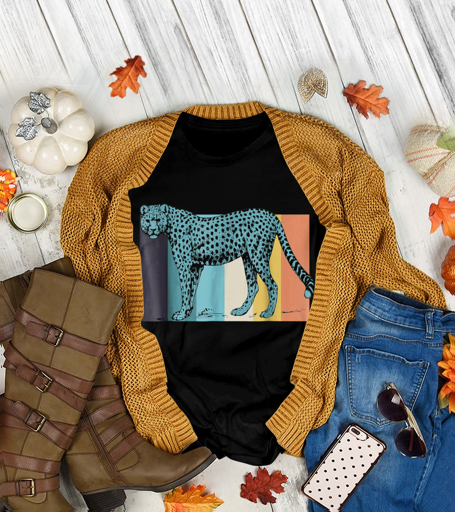 Cheetah Animal Rights Welfare Vintage Striped Retro Wildlife Conservation T-Shirt