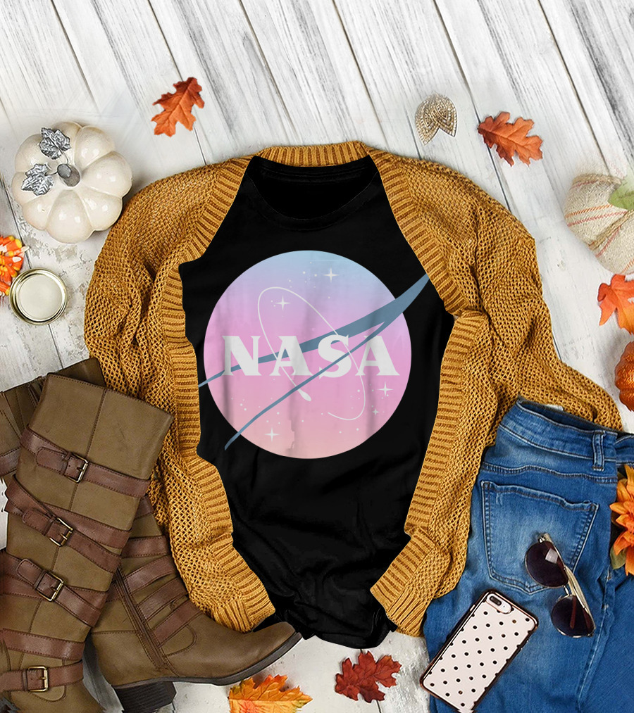 NASA Pastel Rainbow Classic Retro Space Emblem T-Shirt