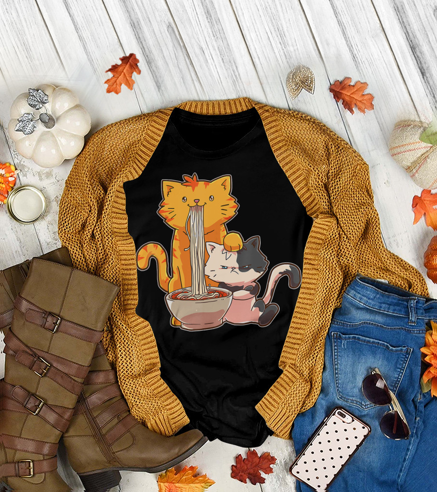 Ramen Kawaii Anime Cat Eating Noodles Japan T-Shirt