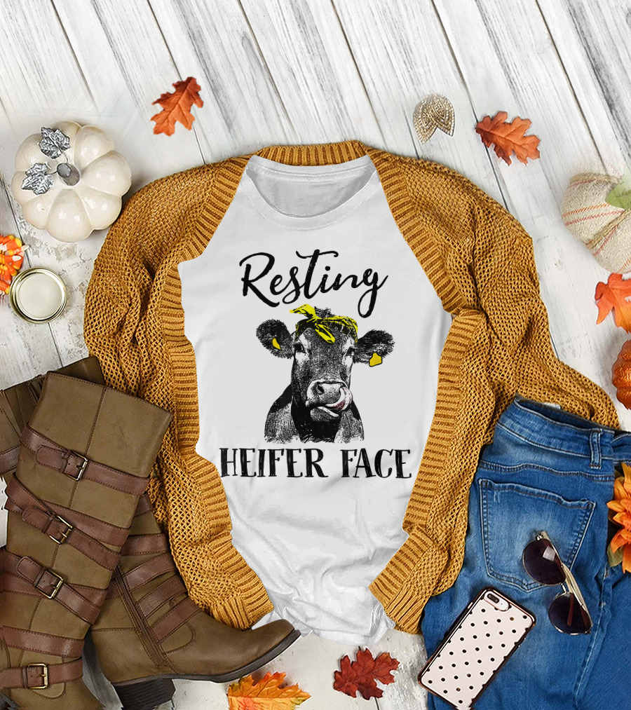 Resting Heifer Face Cow Bandana T-Shirt