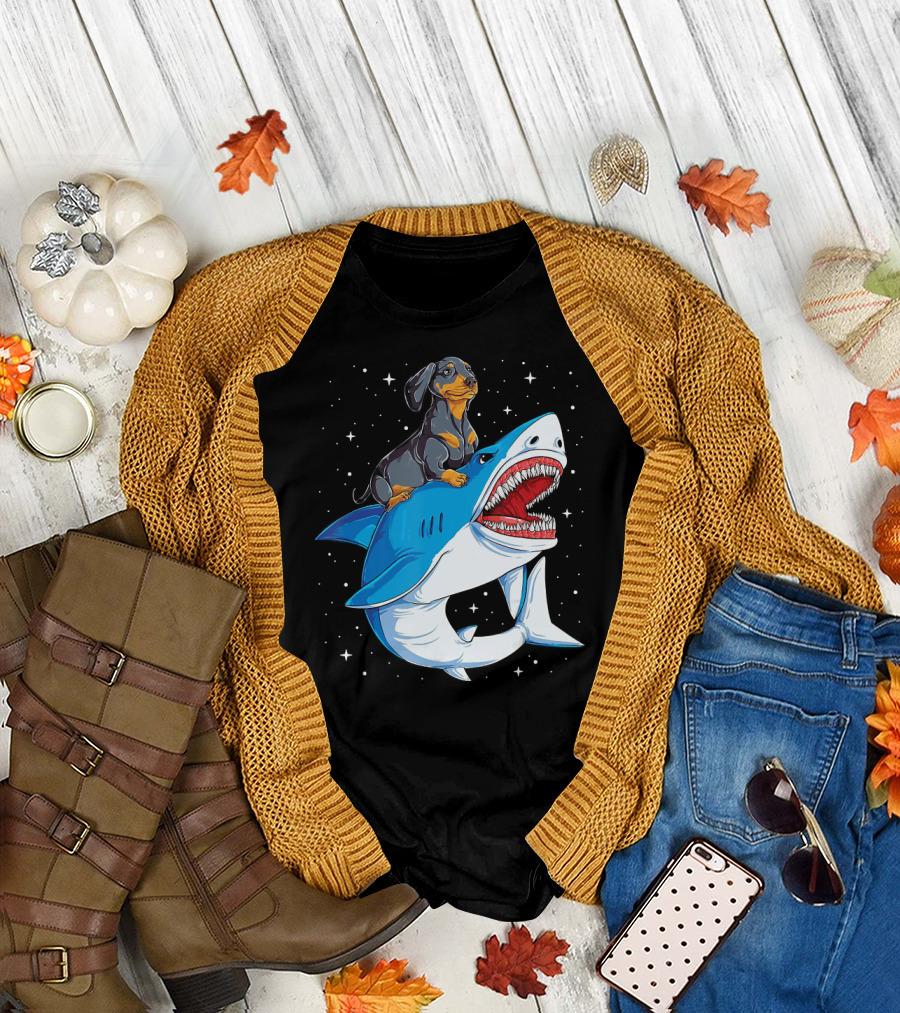 Dachshund Dog Riding Shark Funny Novelty Sharks Dogs T-Shirt