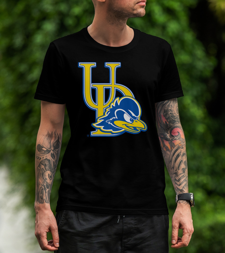 University Of Delaware Blue Hens Logo PPDEL11 T-Shirt