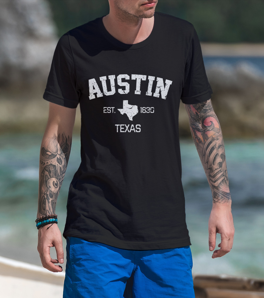 Austin Texas Est. 1839 Vintage Style With Texas Map T-Shirt