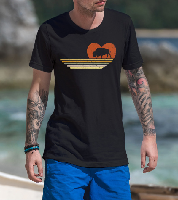 Vintage Bison Heart Retro Sunset Stripes T-Shirt