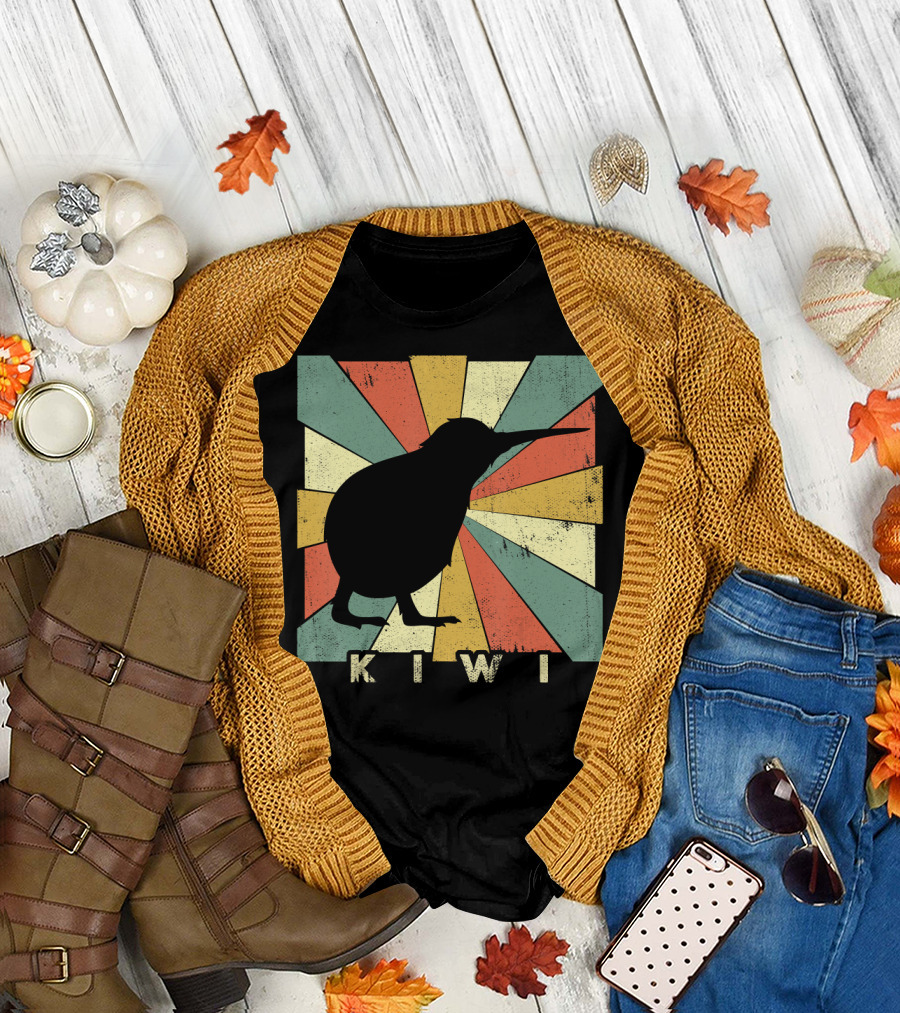 Vintage Kiwi Bird Retro Style Animal Lover T-Shirt