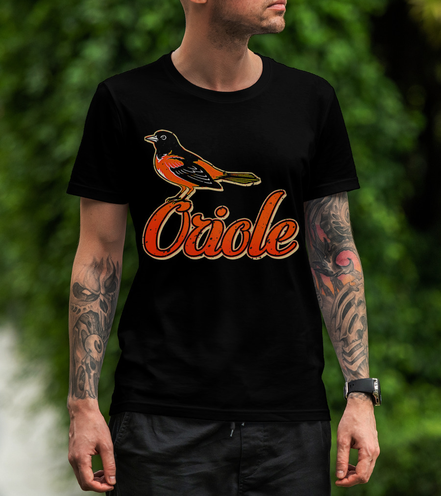 Vintage Oriole Bird Script Text Amazing Bird T-Shirt