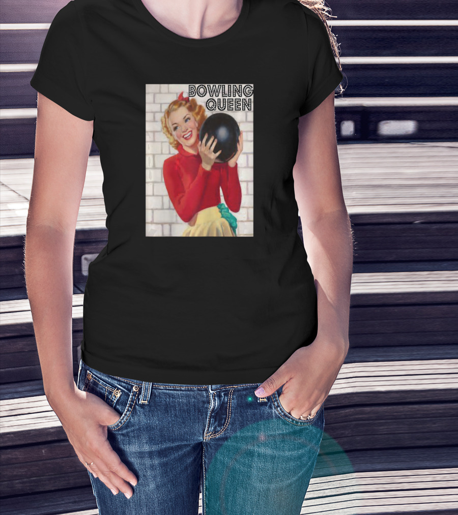 Bowling Queen Vintage Retro Style Women's T-Shirt