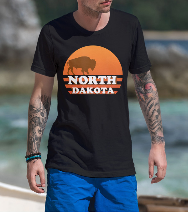 Vintage Sunset North Dakota 70s 80s Retro Buffalo T-Shirt