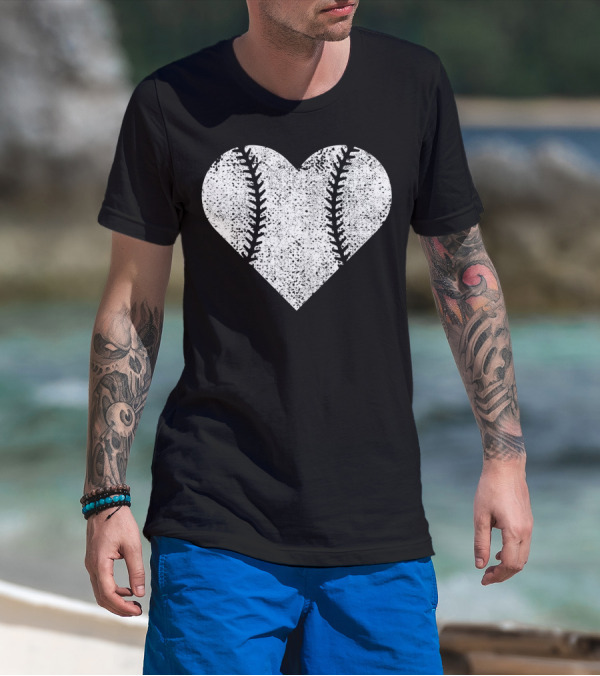 Baseball Heart Love Mom Funny Cute Comfy T-Shirt