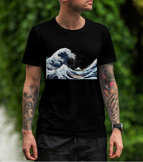 The Great Wave Off Kanagawa Hokusai Japan Iconic T-Shirt