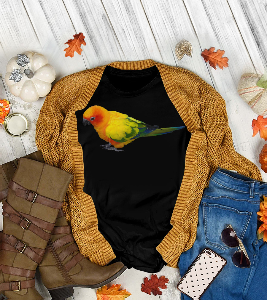 Sun Conure Colorful Parrot Bird Vibrant Tropical Plumage T-Shirt