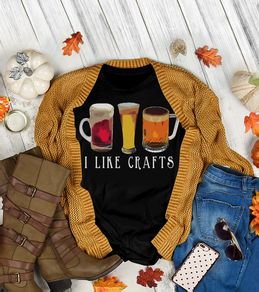 I Like Crafts Beer with Three Beer Glasses T-Shirt