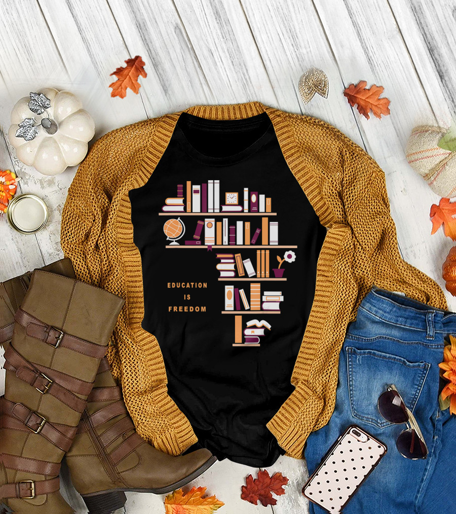 Africa Education Is Freedom Book Shelf Library Globe T-Shirt