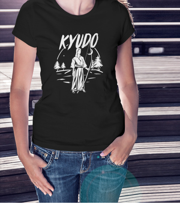 Kyudo Japan Archery Tradition T-Shirt