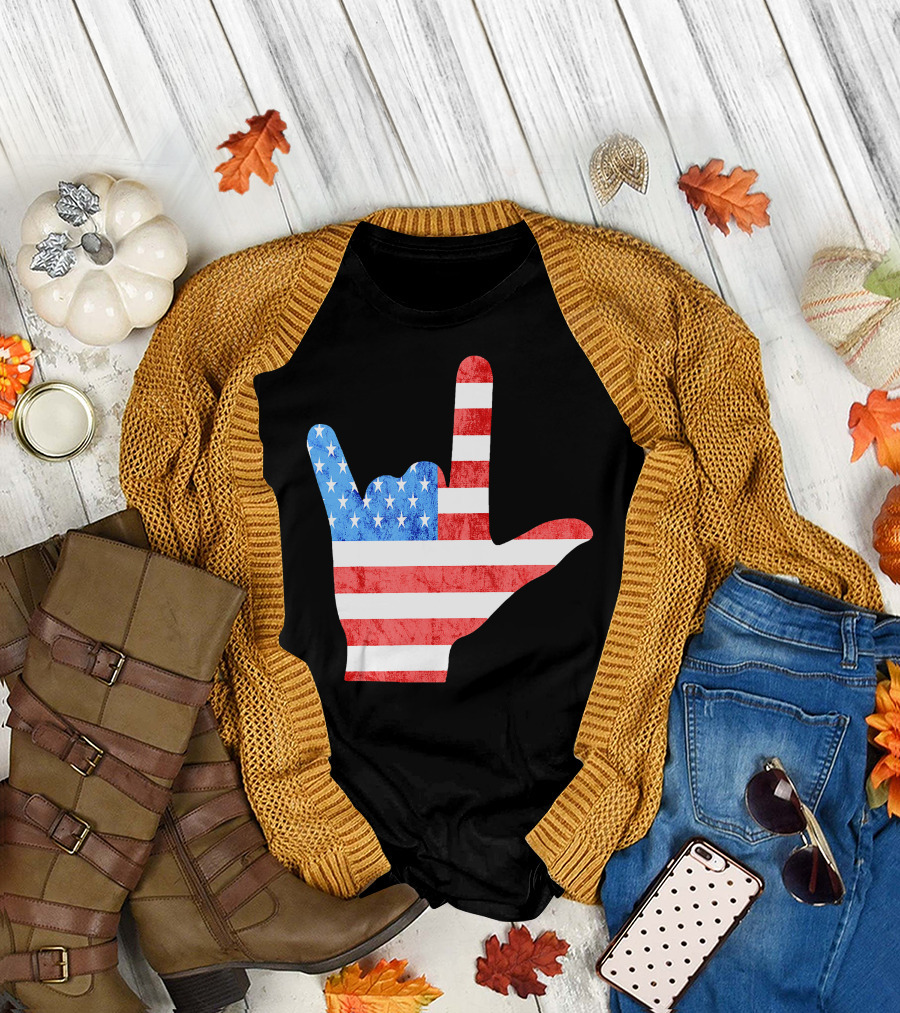 ASL 4th July American Sign Language I Love You Hand with American Flag T-Shirt