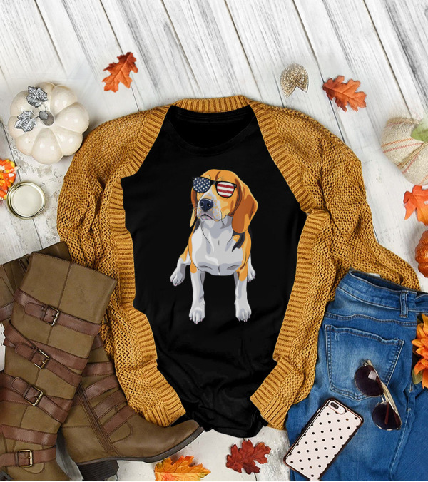 Beagle Wearing American Flag Sunglasses Patriotic T-Shirt