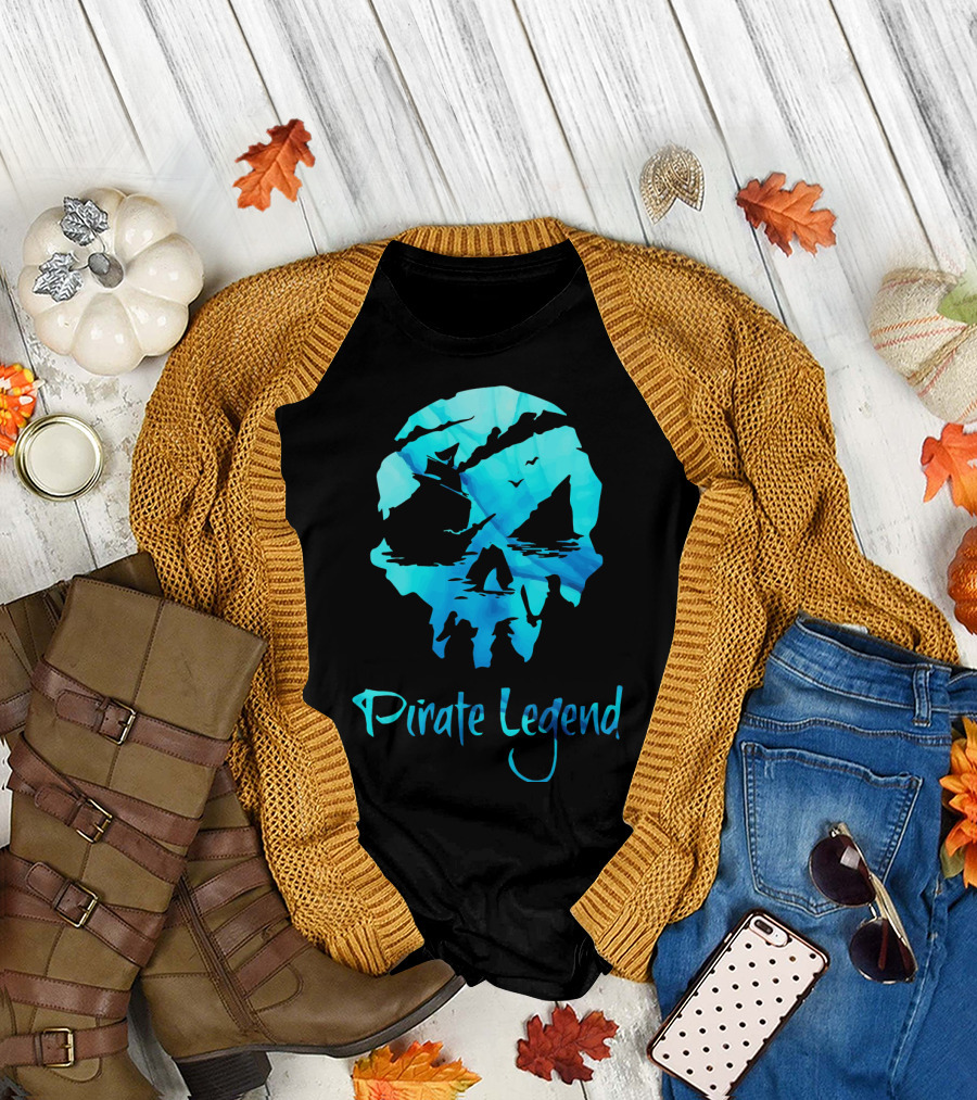 Pirate Legend Skull with Blue Ocean T-Shirt