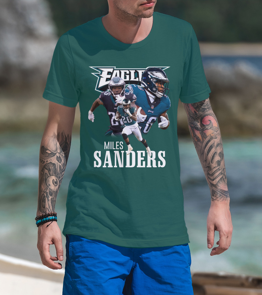 Eagles MS26 Running Back Action Play T-Shirt