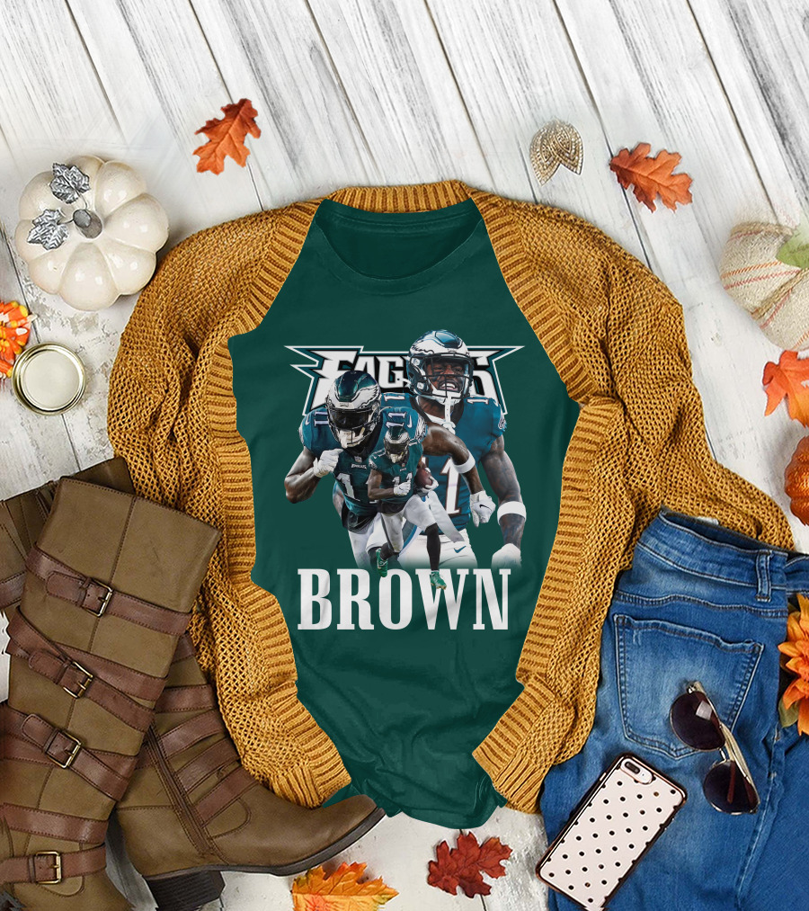 Philadelphia Eagles AJB11 Football Action Collage T-Shirt