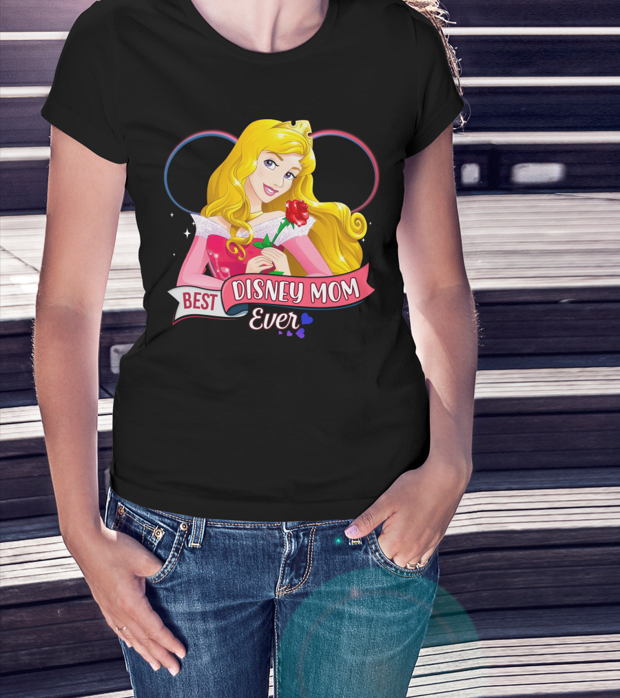 Best Disney Mom Ever Aurora Princess Holding Red Rose T-Shirt