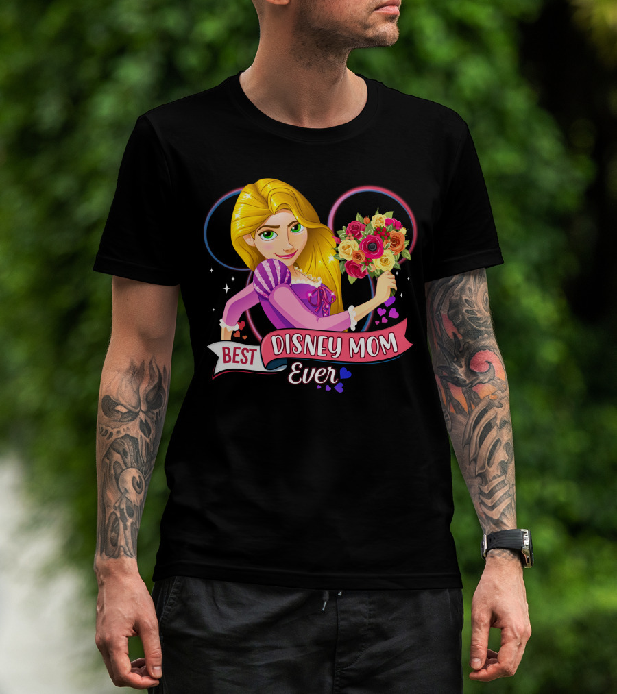 Best Disney Mom Ever Disney Rapunzel Holding Bouquet T-Shirt
