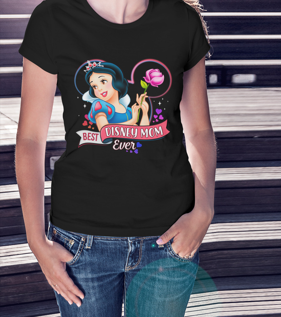 Best Disney Mom Ever Snow White Princess With Rose And Crown T-Shirt