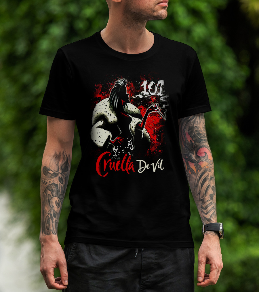 Cruella De Vil 101 Smoky Silhouette With White Fur And Red Highlights T-Shirt