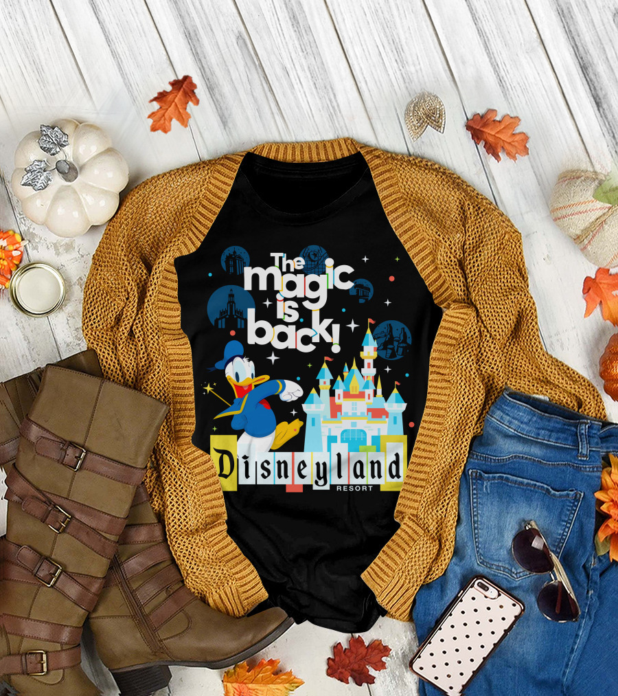 The Magic Is Back Disneyland Resort Donald Duck T-Shirt