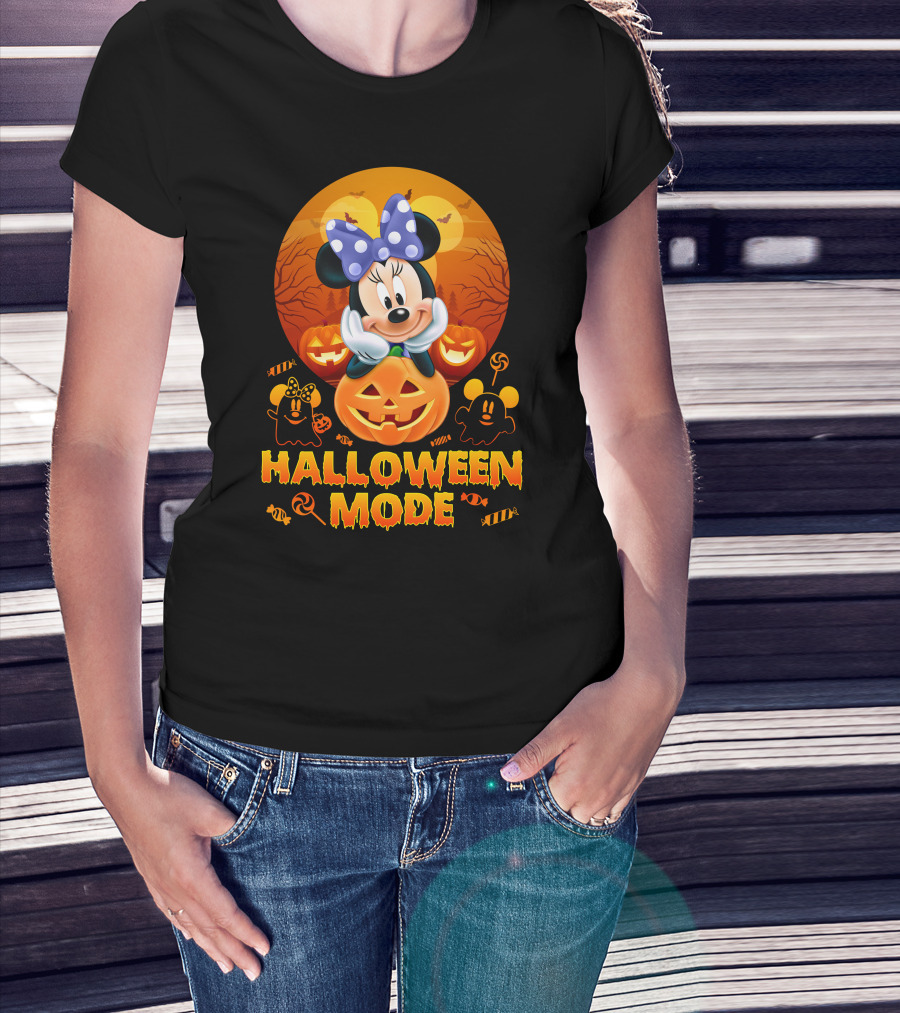 Minnie Halloween Mode Pumpkins And Spooky Ghosts T-Shirt