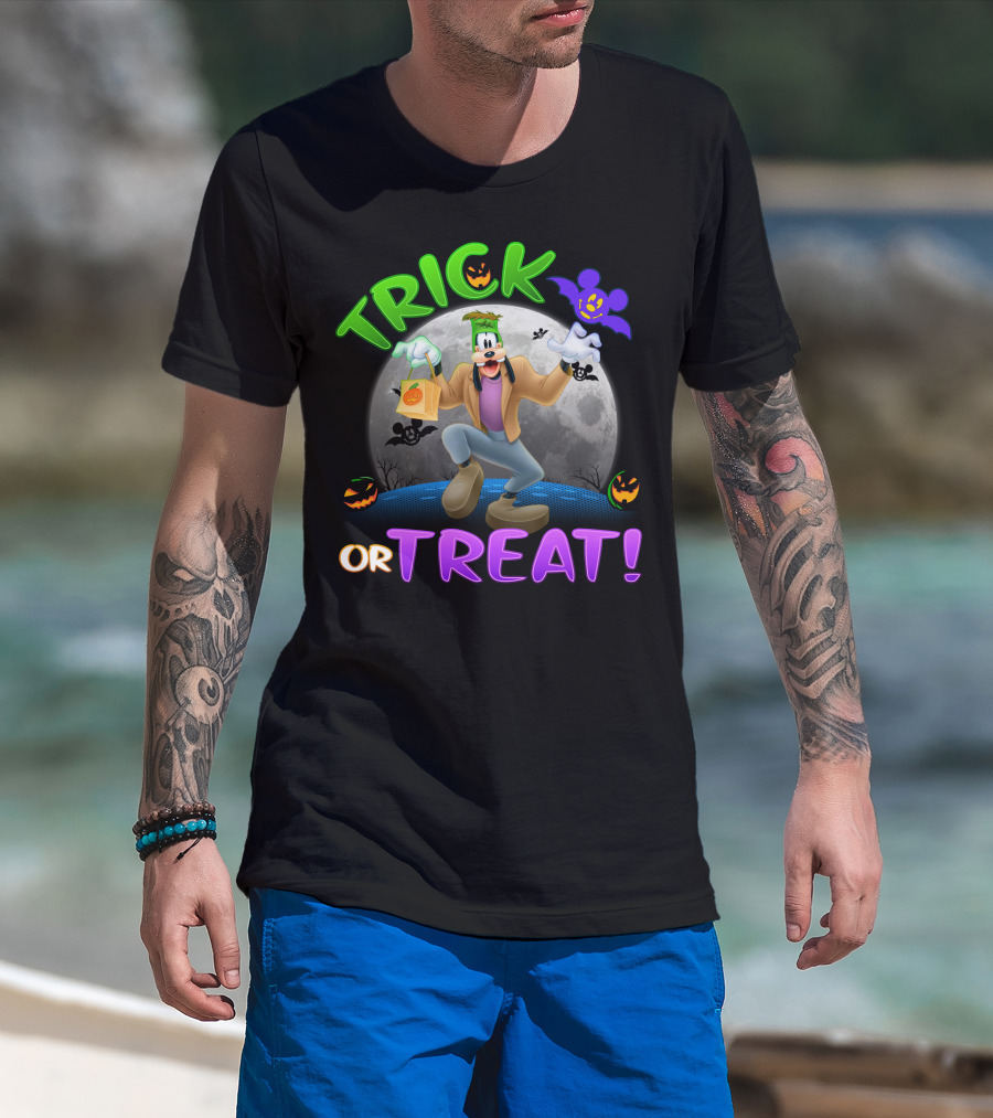 Trick Or Treat Goofy Halloween Moon Bat Pumpkin T-Shirt