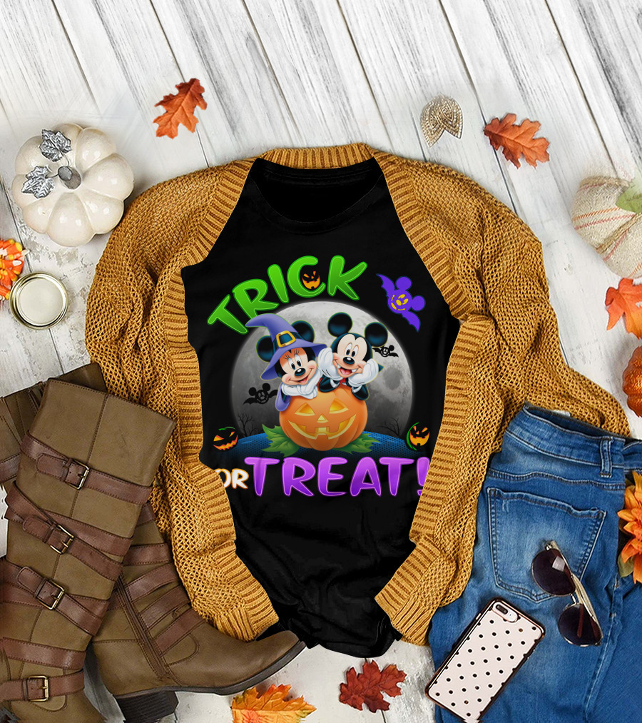 Trick Or Treat Mickey And Minnie Halloween Pumpkin Moon Bat T-Shirt
